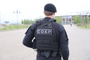 Росгвардейцы обеспечили безопасность матча Российской Премьер-лиги в Грозном Росгвардейцы обеспечили безопасность матча Российской Премьер-лиги в Грозном